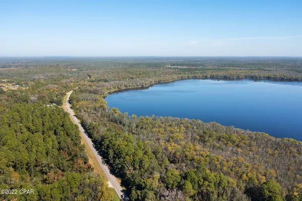 $199,999 | 3199 Pate Pond Road, Caryville, FL 32427