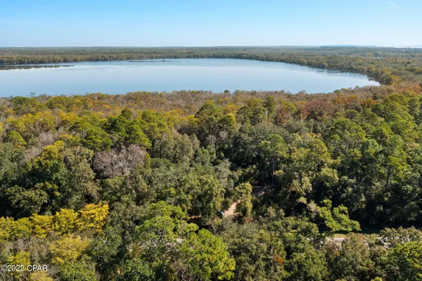 $199,999 | 3199 Pate Pond Road, Caryville, FL 32427