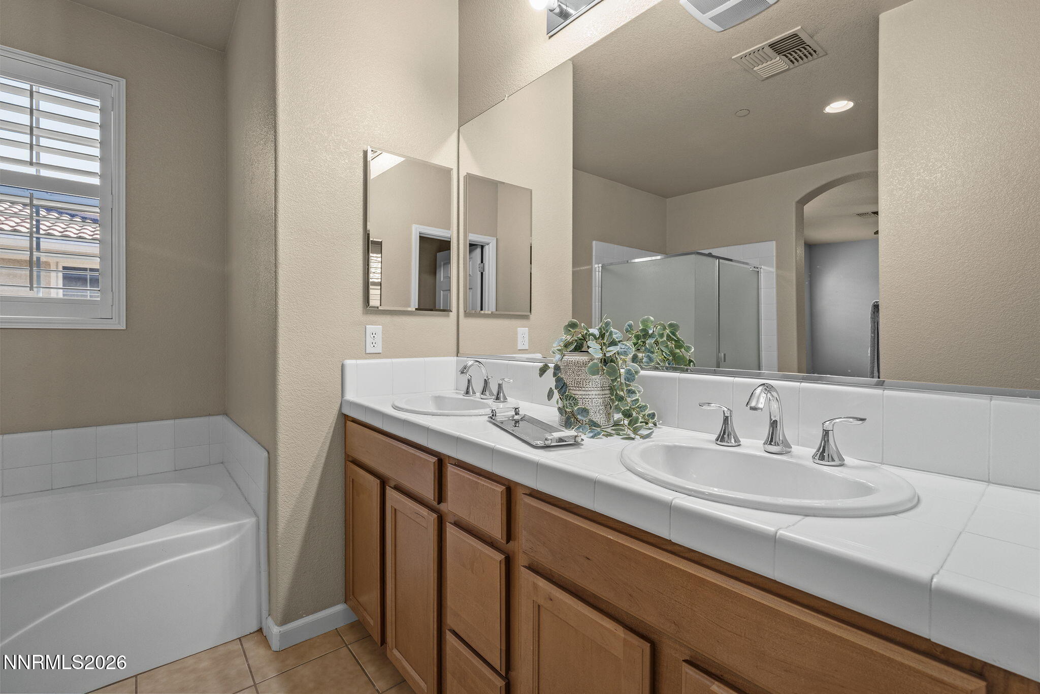 1828 Wind Ranch Road, Unit B Reno, NV 89521 - Photo 18 of 30 20-web-or-mls-_DSC7008