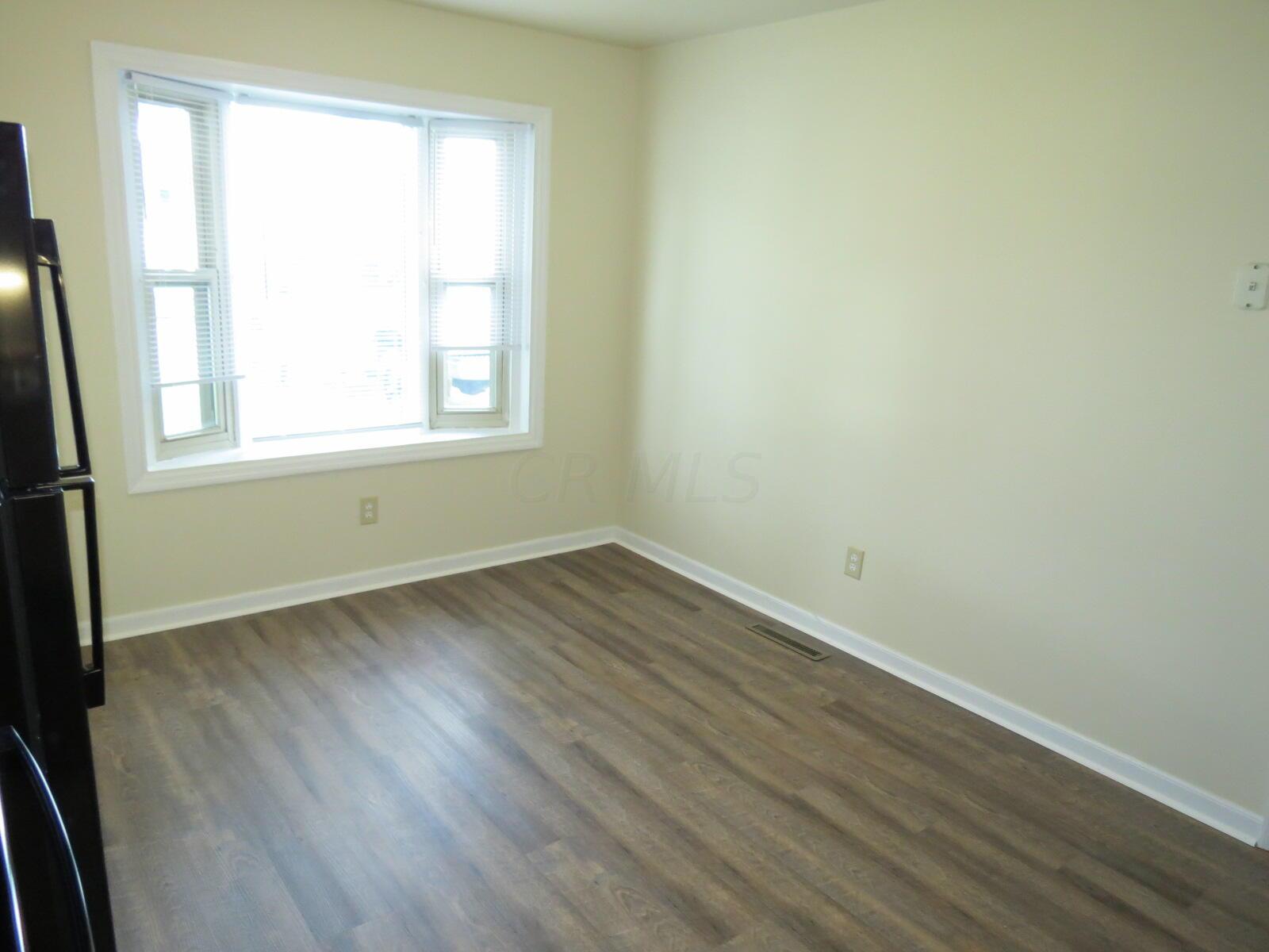 3922 Frazier Road East Columbus, OH 43207 - Photo 5 of 16 3922 frazier 7-10-23 (9)