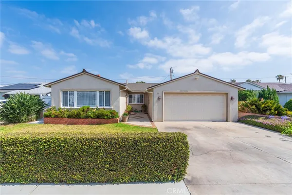 $765,000 | 119 West 225th Street, Carson, CA 90745