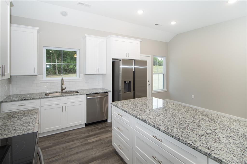 331 Northeast 21st Road Warrensburg, MO 64093 - Photo 12 of 28 Gallery Image 12