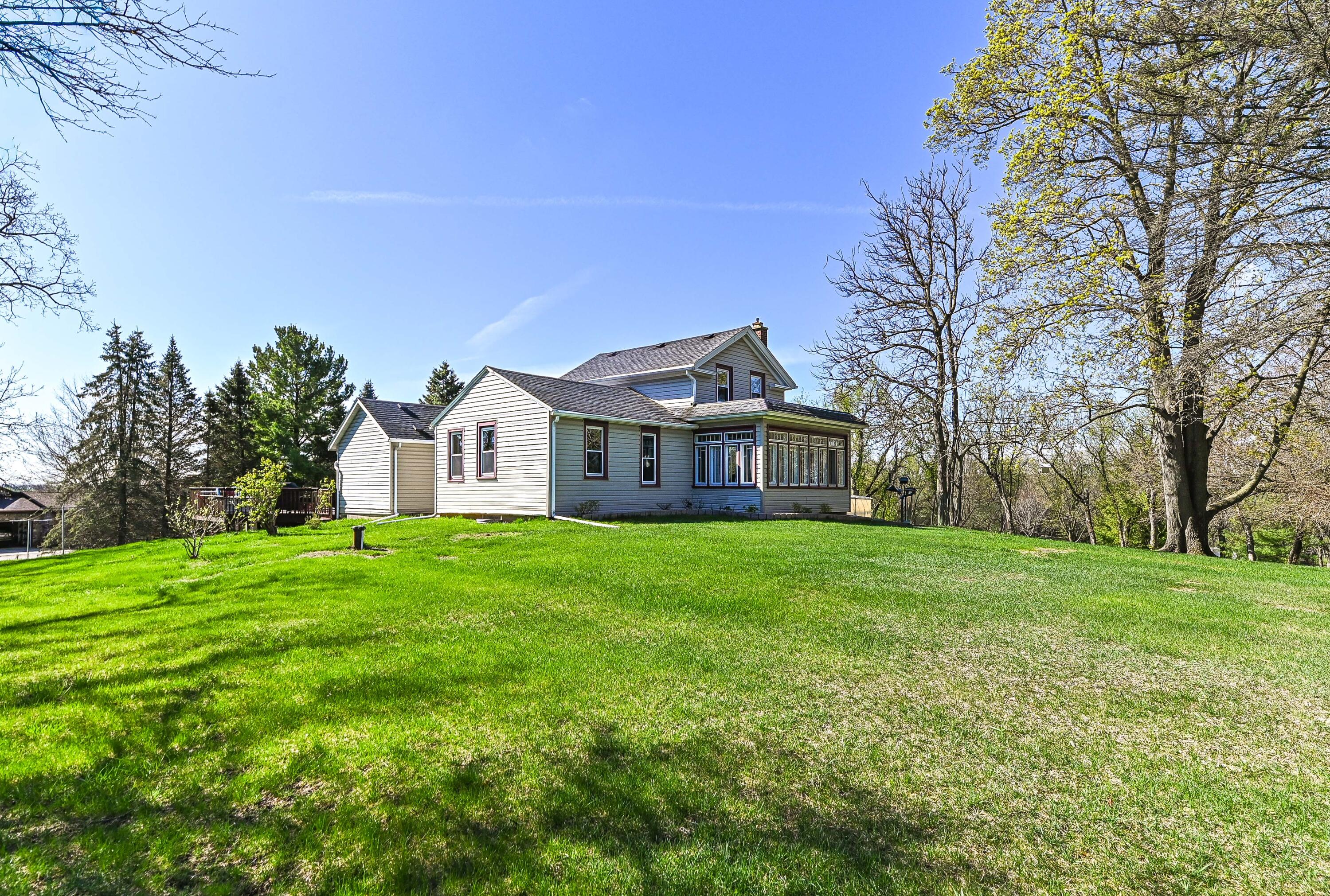 S51W30943 Old Village Road Genesee, WI 53149 - Photo 19 of 36 Sits on 1.36 acres