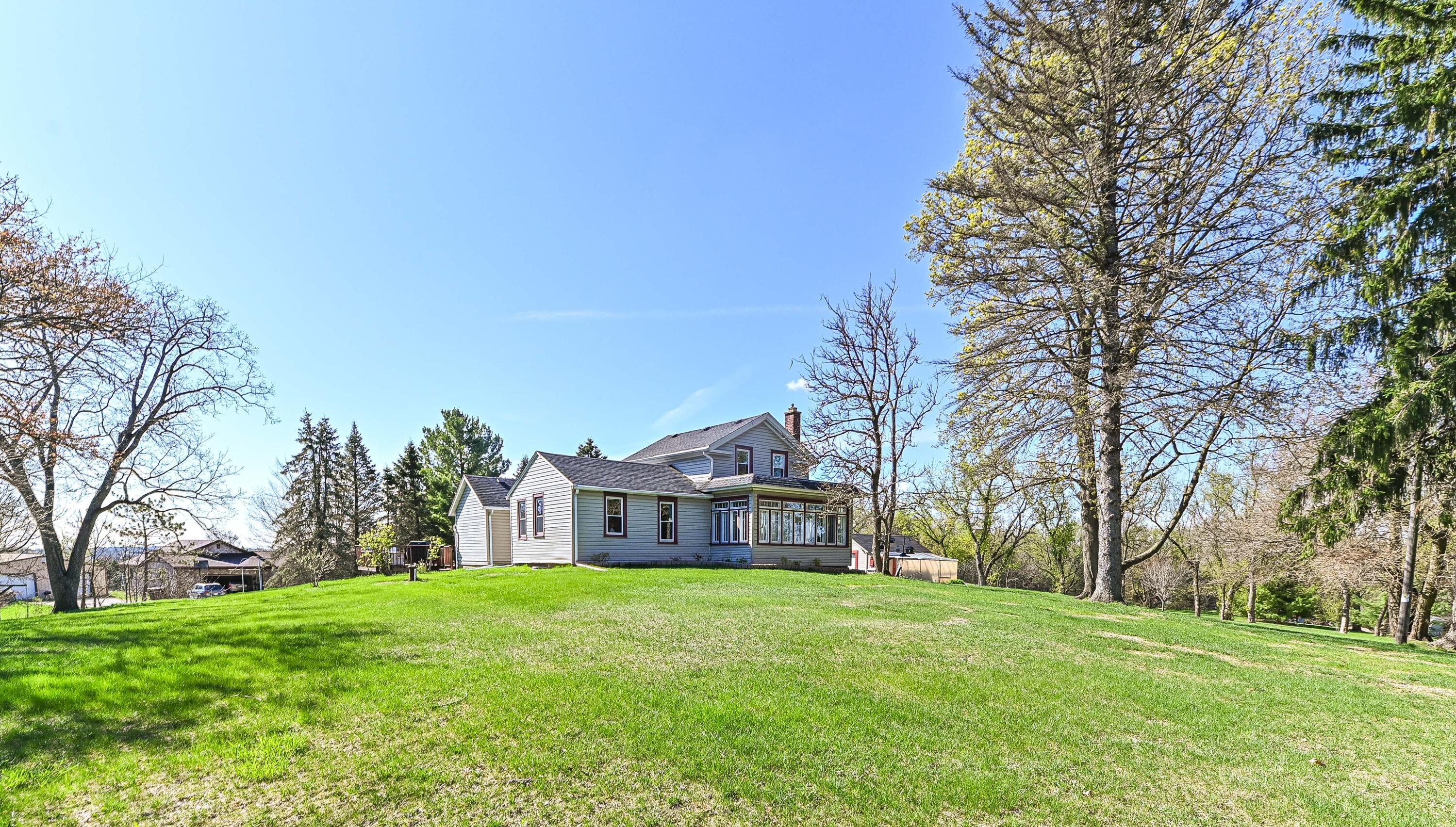 S51W30943 Old Village Road Genesee, WI 53149 - Photo 21 of 36 Homestead