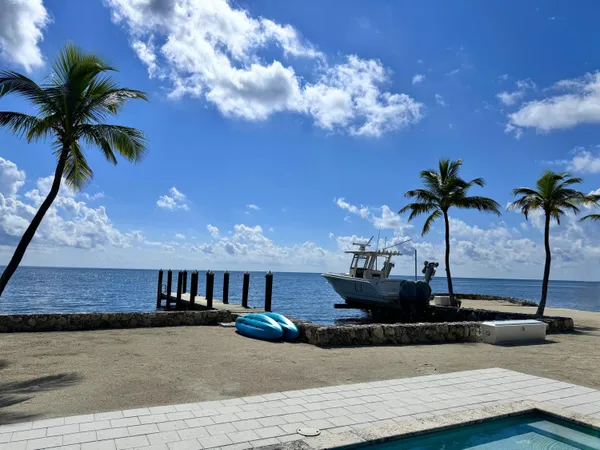 $7,795,000 | 89701 Old Highway, Tavernier, FL 33070