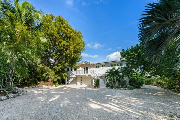 $7,795,000 | 89701 Old Highway, Tavernier, FL 33070