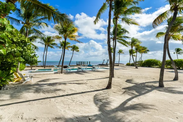 $7,795,000 | 89701 Old Highway, Tavernier, FL 33070