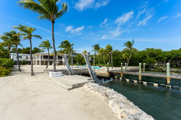 $7,795,000 | 89701 Old Highway, Tavernier, FL 33070