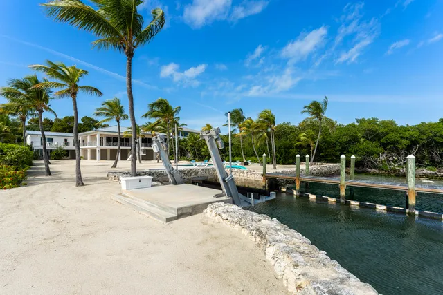 $7,795,000 | 89701 Old Highway, Tavernier, FL 33070