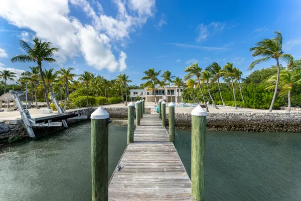 $7,795,000 | 89701 Old Highway, Tavernier, FL 33070
