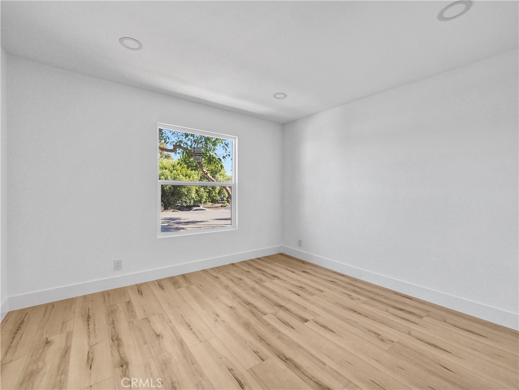 5640 Riverside, Unit 95 Chino, CA 91710 - Photo 22 of 30 Master bedroom 2