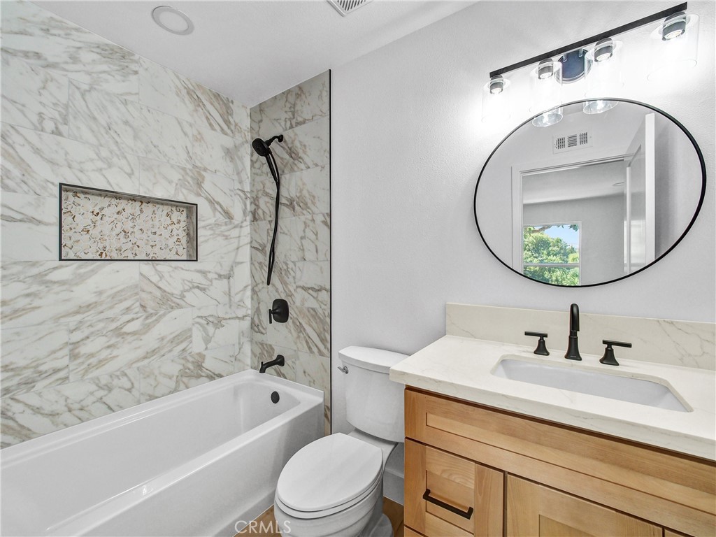 5640 Riverside, Unit 95 Chino, CA 91710 - Photo 23 of 29 Master bathroom 2