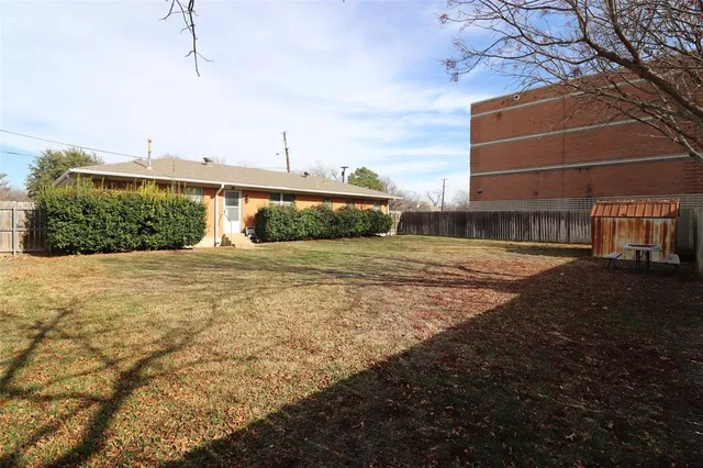 $1,800 | 509 West Main Street, Allen, TX 75013