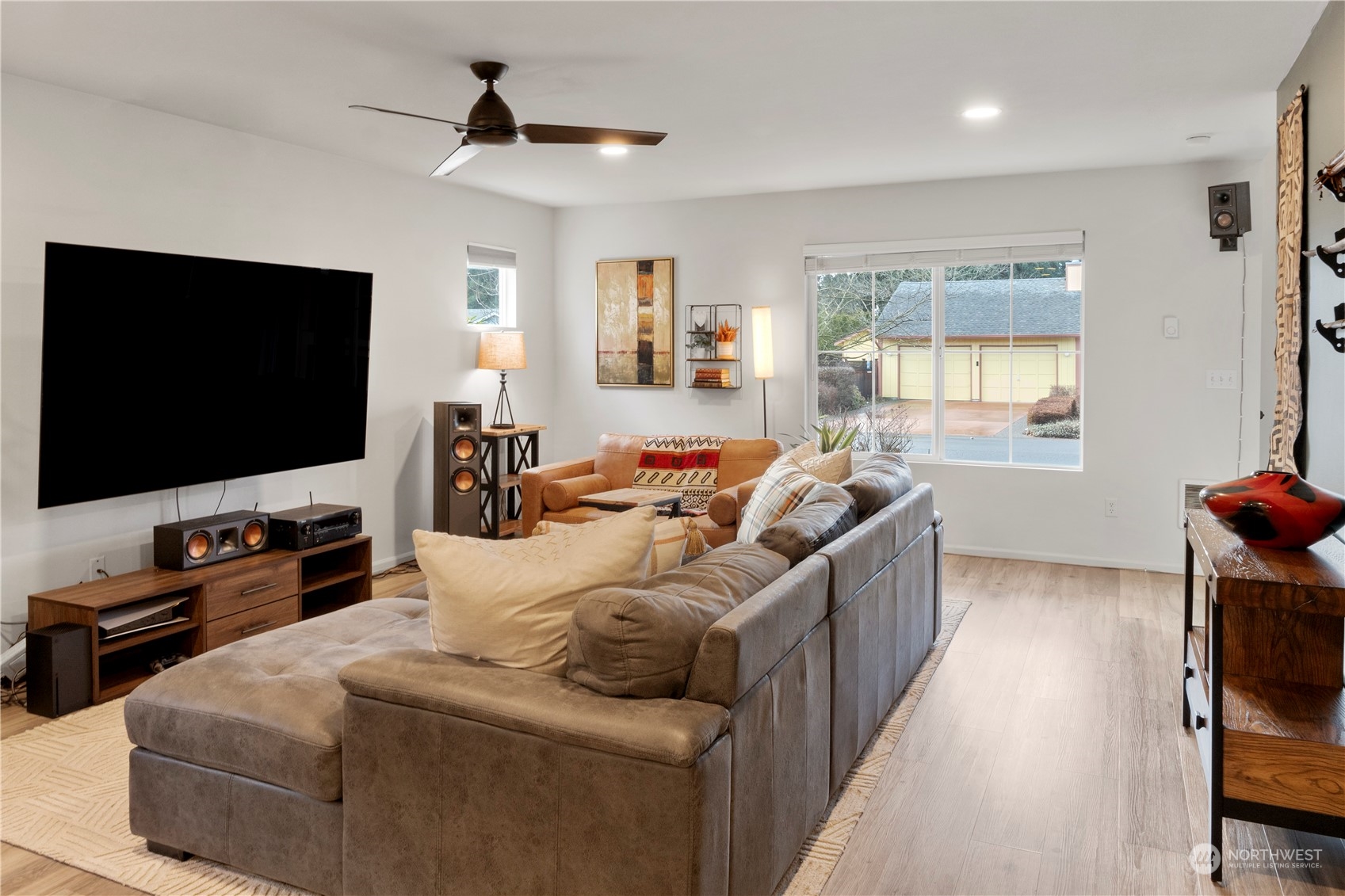 6616 Ruddell Road Southeast Lacey, WA 98513 - Photo 5 of 31 Gallery Image 5