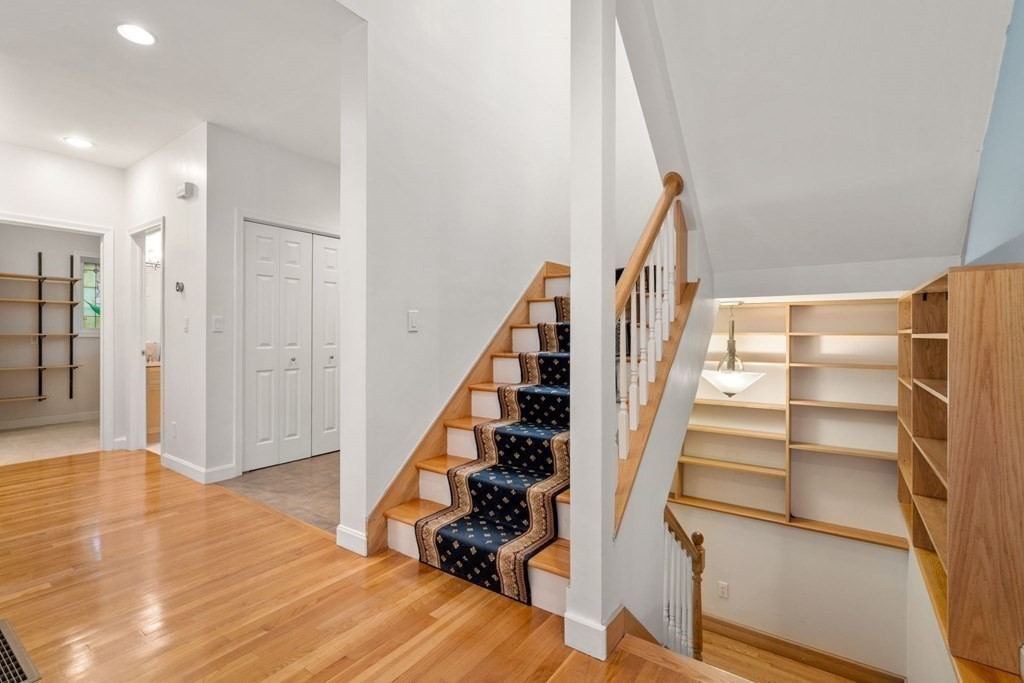 28 Doran Road Wayland, MA 01778 - Photo 15 of 29 Gallery Image 15