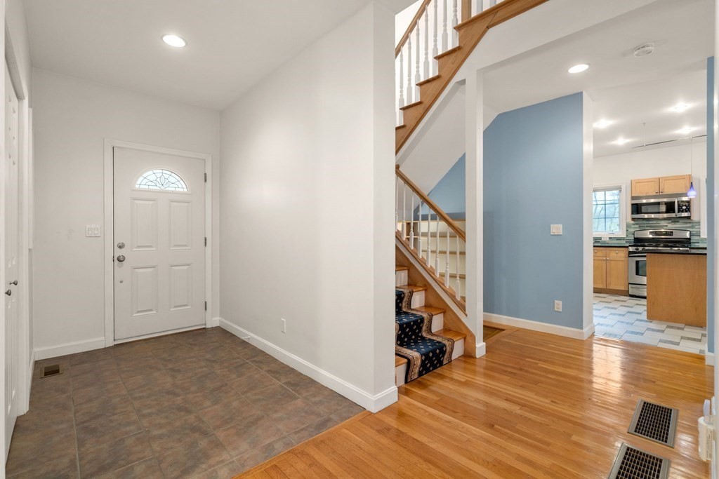 28 Doran Road Wayland, MA 01778 - Photo 23 of 29 Gallery Image 23