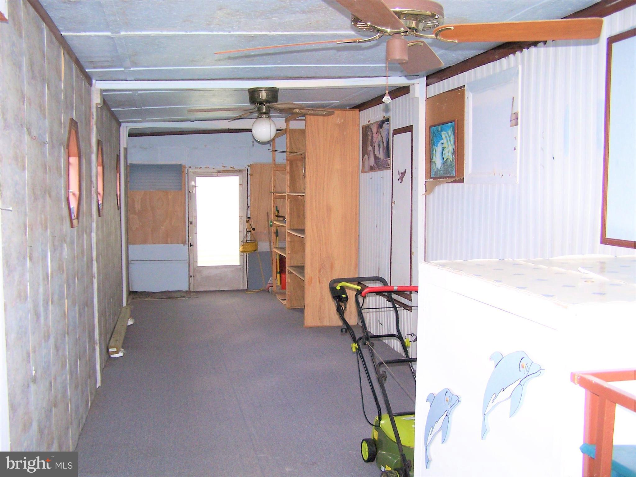142 Clamshell Road Ocean City, MD 21842 - Photo 8 of 31 Enclosed Porch