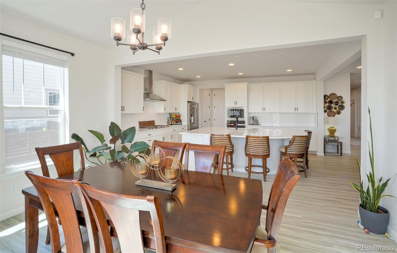 188 South Waterloo Street Aurora, CO 80018 - Photo 13 of 22