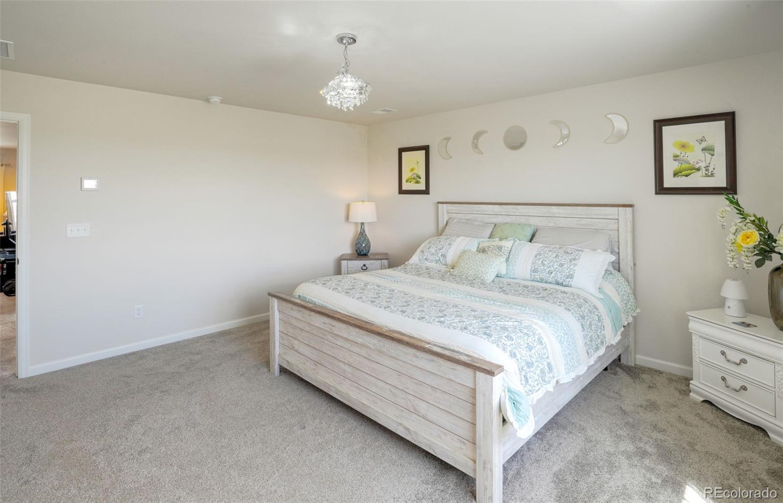 188 South Waterloo Street Aurora, CO 80018 - Photo 14 of 22
