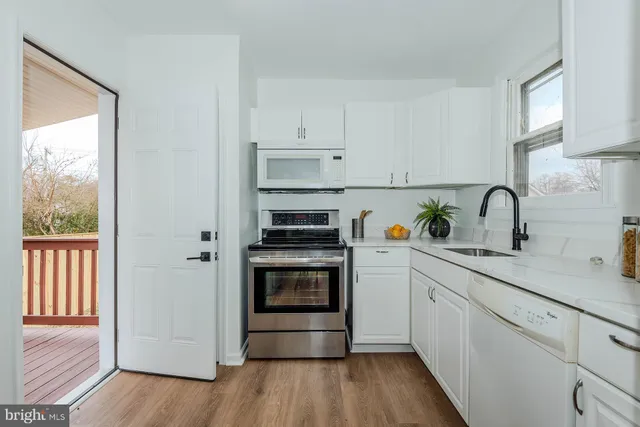 $2,600 | 108 New Jersey Avenue Northwest, Glen Burnie, MD 21061