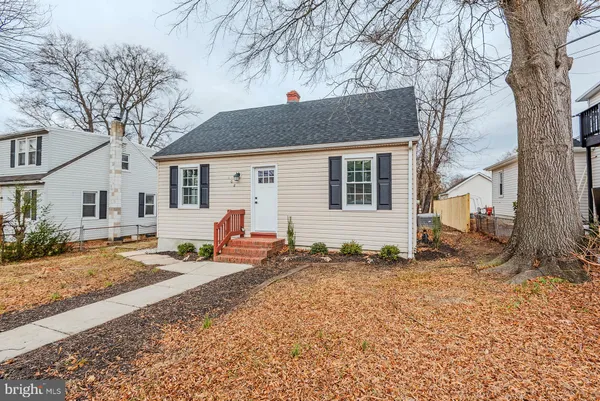 $2,600 | 108 New Jersey Avenue Northwest, Glen Burnie, MD 21061