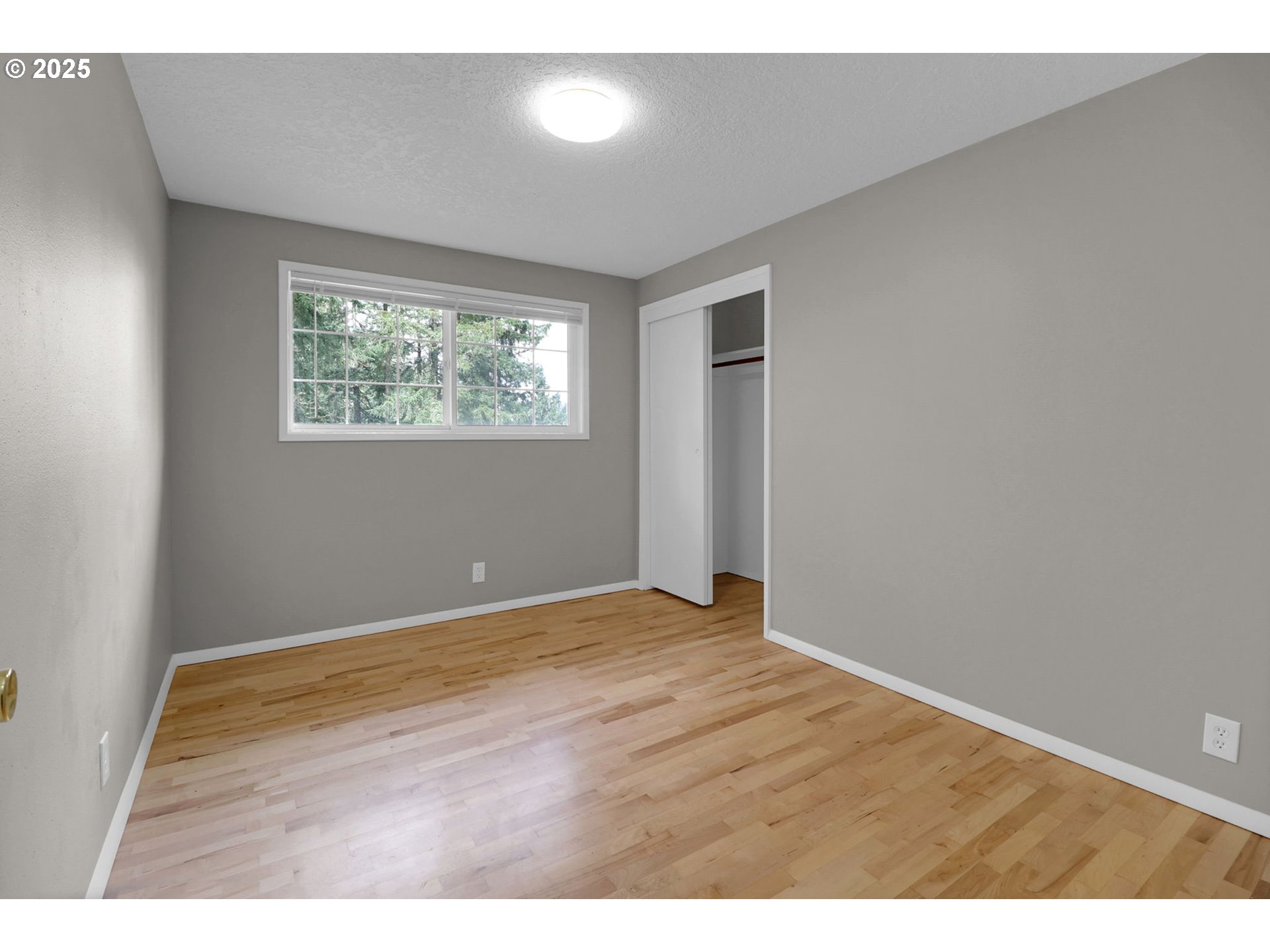 29652 Lusk Road Eugene, OR 97405 - Photo 41 of 44 Bedroom