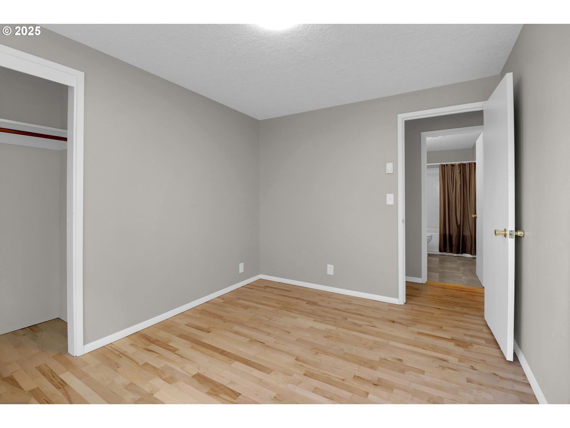 29652 Lusk Road Eugene, OR 97405 - Photo 43 of 44 Bedroom