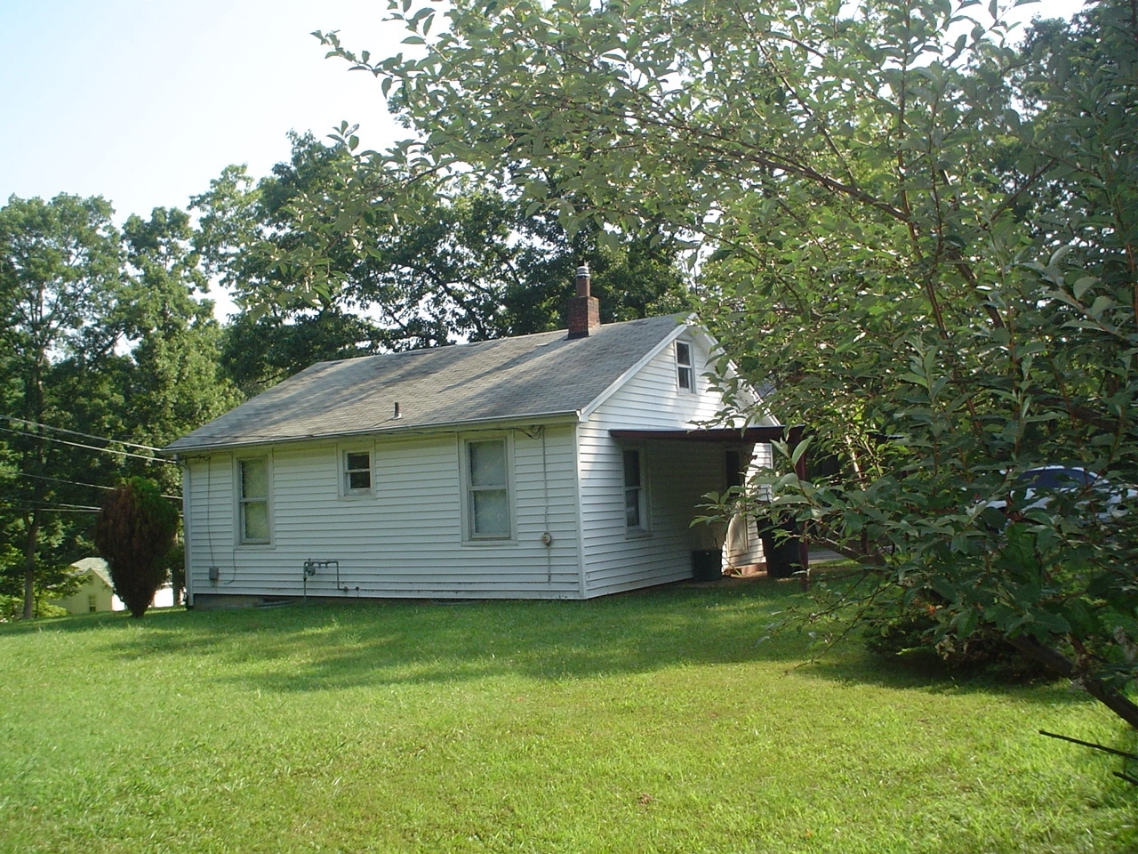 3920 Welcome Valley Road Southeast Roanoke, VA 24014 - Photo 6 of 17 back