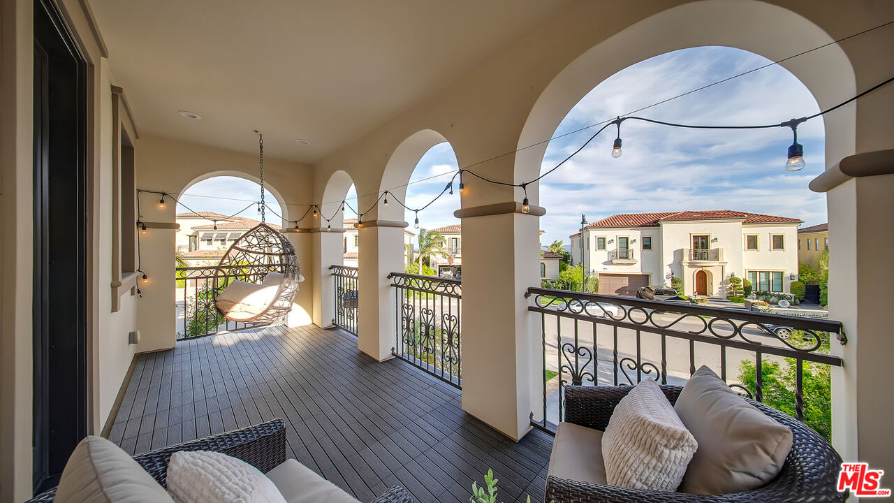 20111 Piccadilly Lane Porter Ranch, CA 91326 - Photo 36 of 64