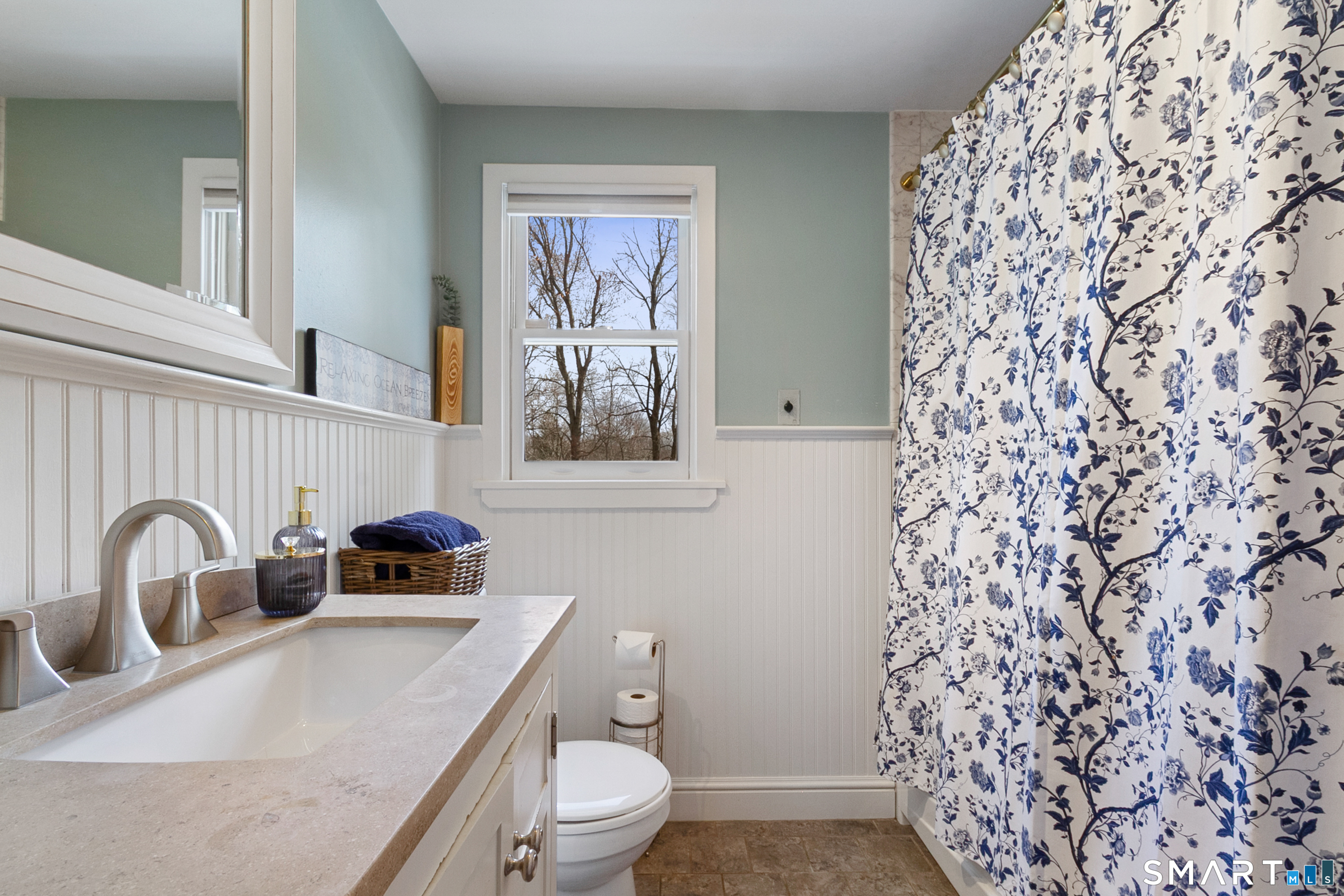 5 Iris Lane Redding, CT 06896 - Photo 19 of 29