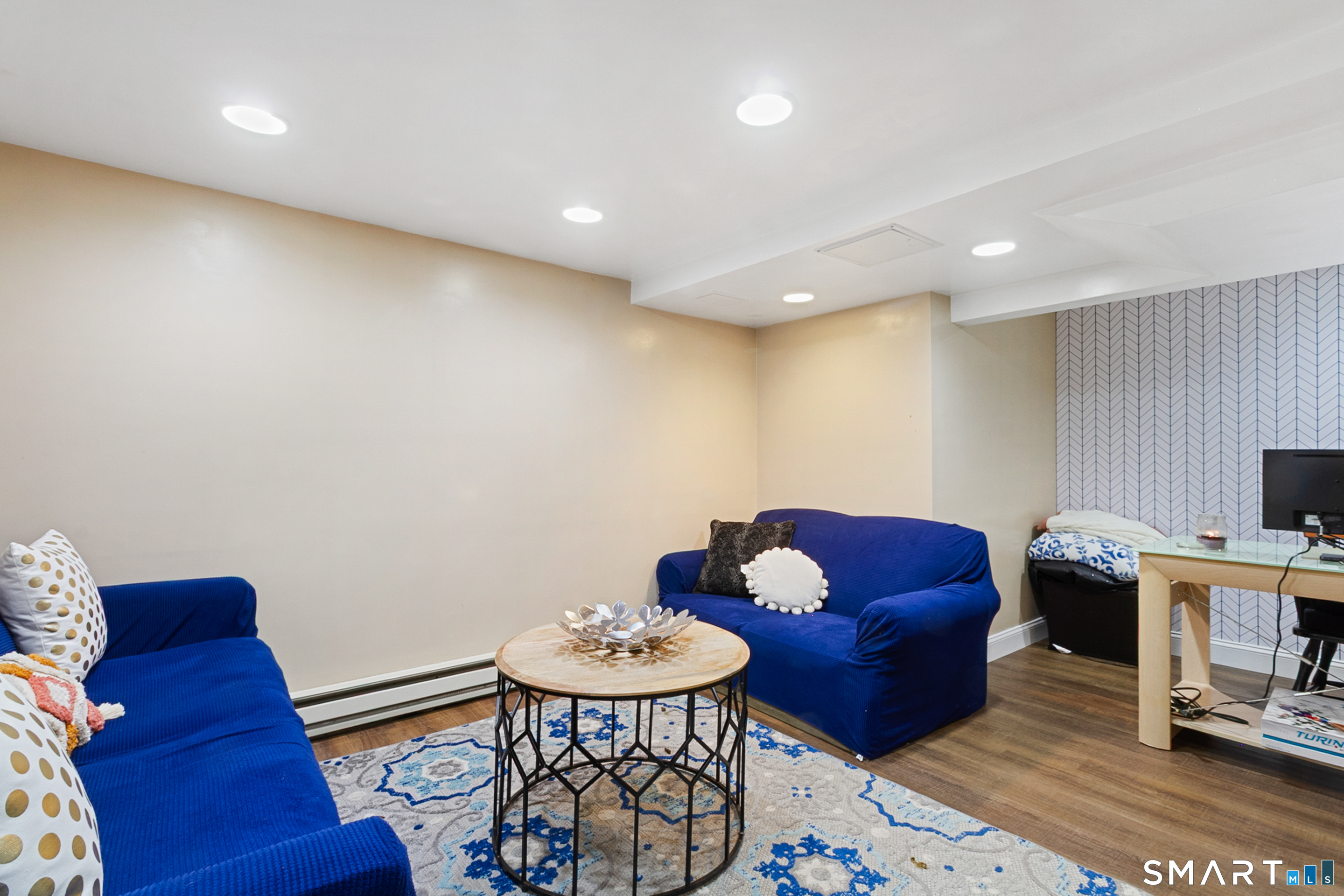 5 Iris Lane Redding, CT 06896 - Photo 23 of 29