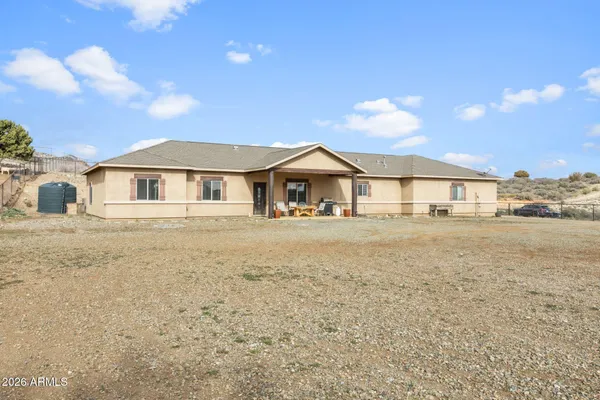 $540,000 | 10930 South Banjo Way, Mayer, AZ 86333