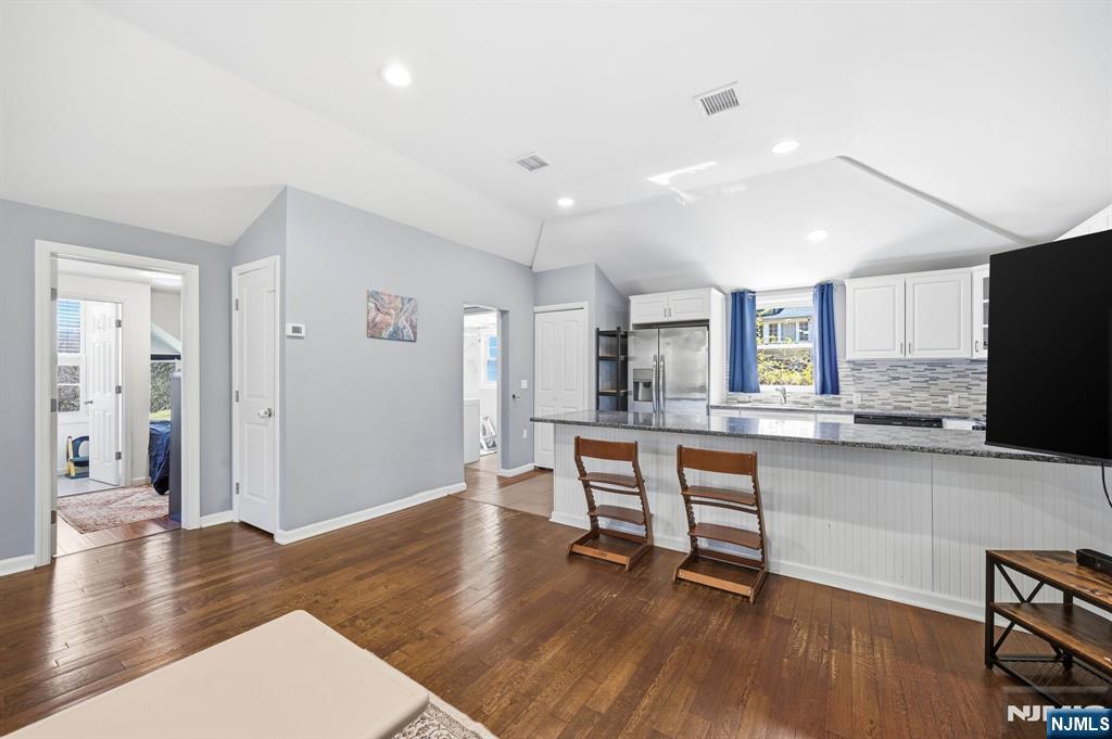 6 Timberwood Lane Oak Ridge, NJ 07438 - Photo 12 of 44