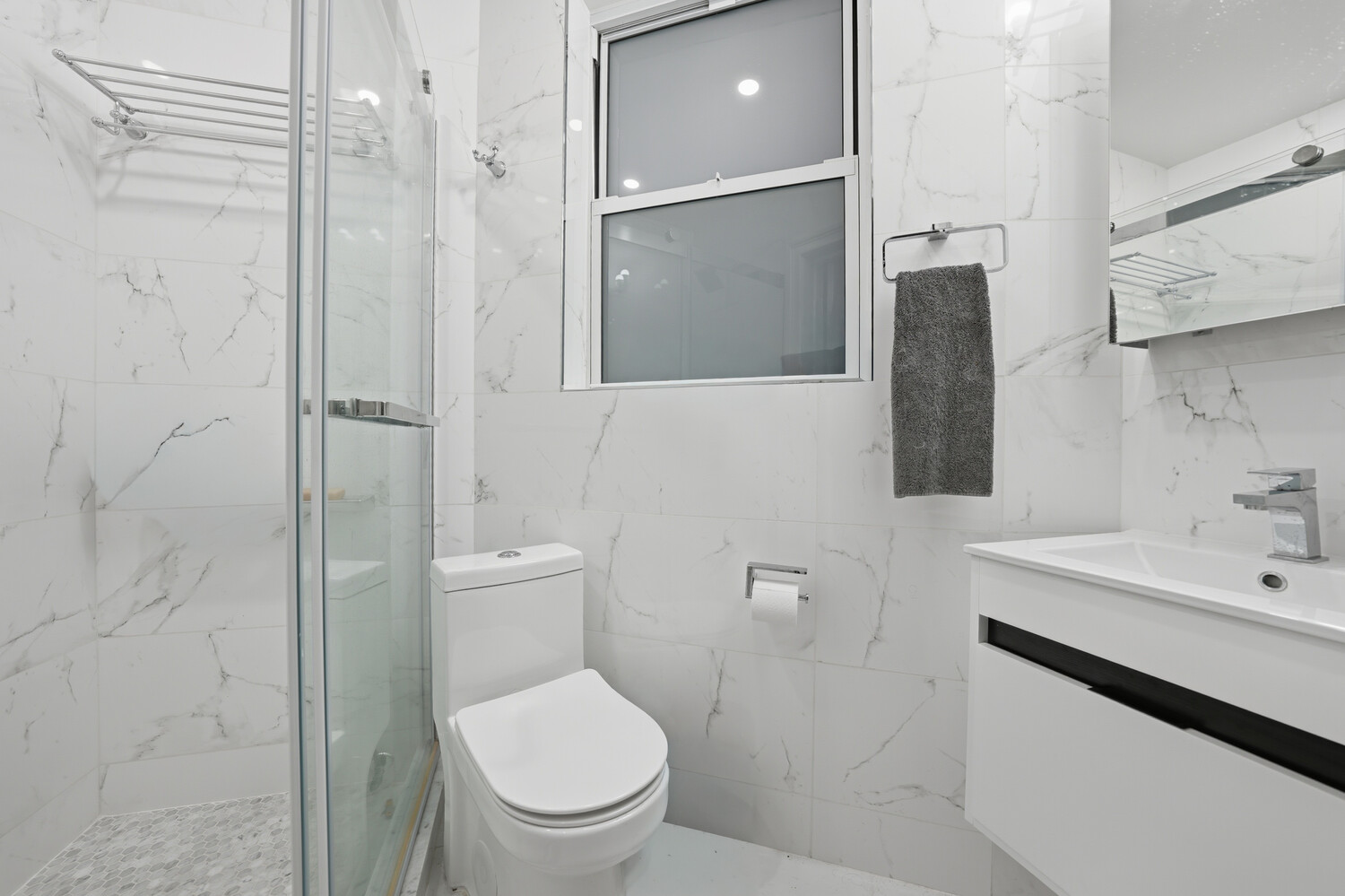 50 East 72nd Street, Unit 10B Manhattan, NY 10021 - Photo 12 of 25