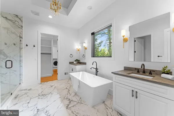 $4,100,000 | 608 Walker Road, Great Falls, VA 22066