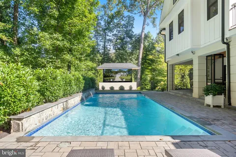 $3,900,000 | 608 Walker Road, Great Falls, VA 22066