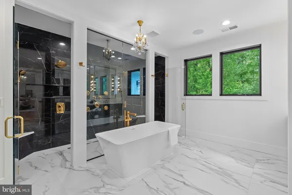 $4,100,000 | 608 Walker Road, Great Falls, VA 22066