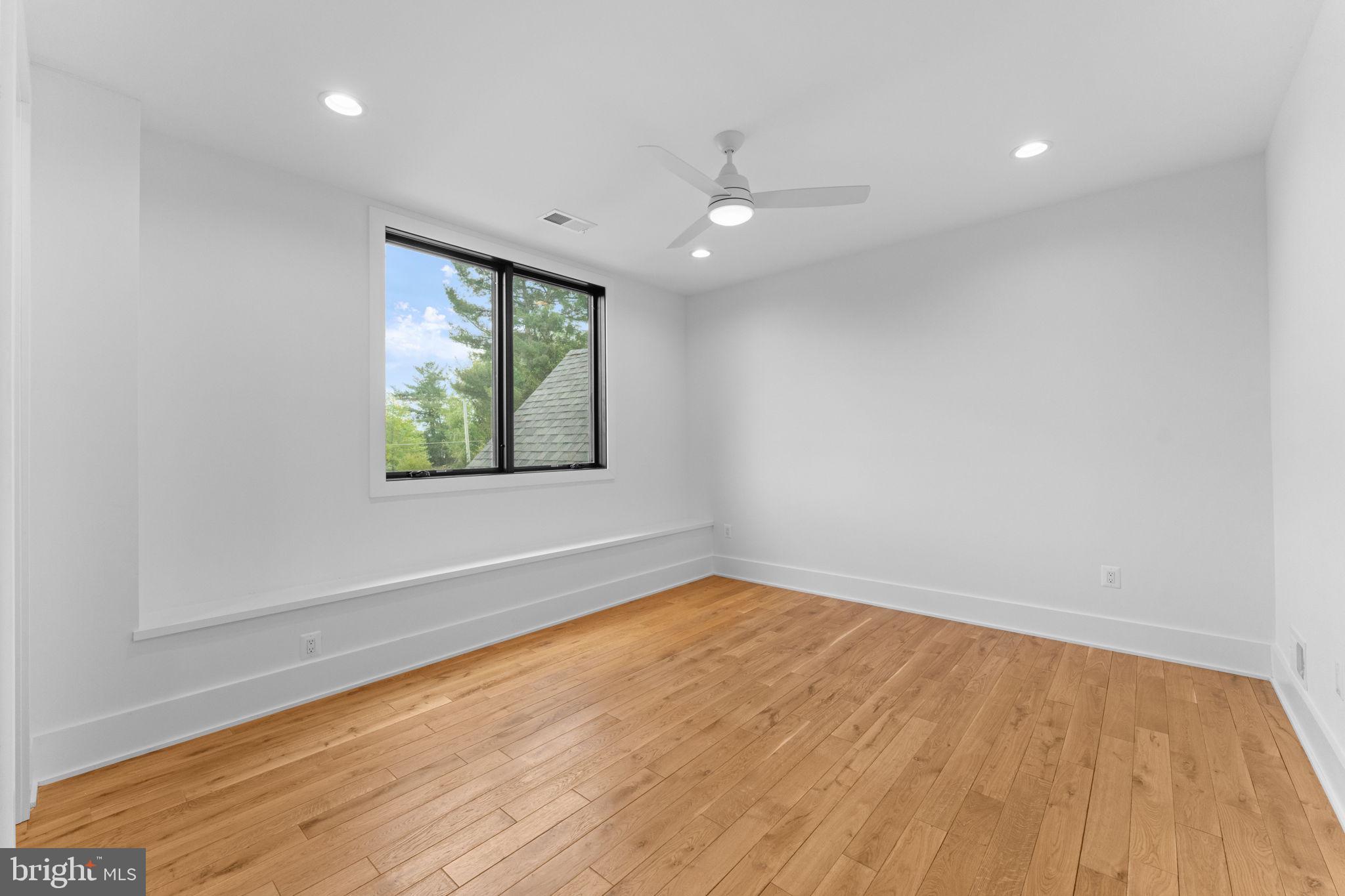 608 Walker Road Great Falls, VA 22066 - Photo 61 of 102