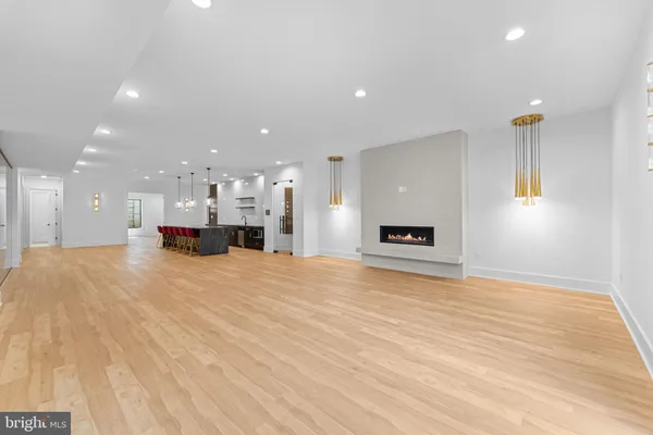 $4,100,000 | 608 Walker Road, Great Falls, VA 22066