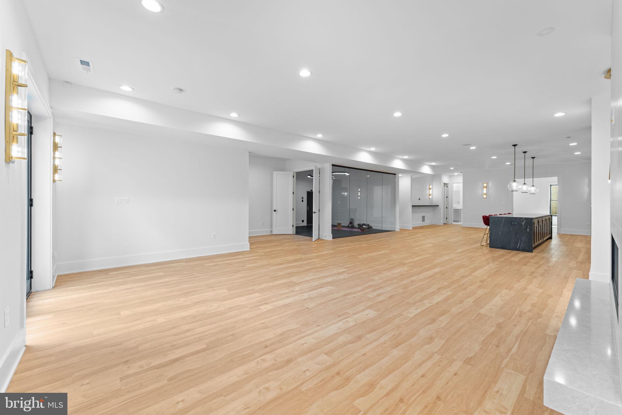 608 Walker Road Great Falls, VA 22066 - Photo 70 of 102