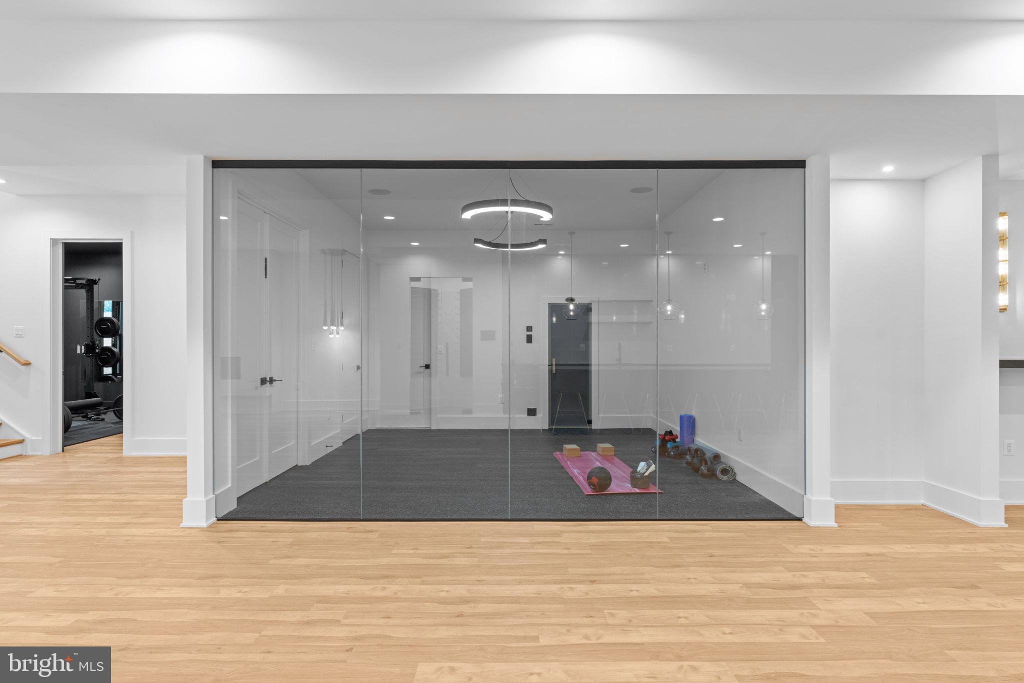 608 Walker Road Great Falls, VA 22066 - Photo 80 of 102