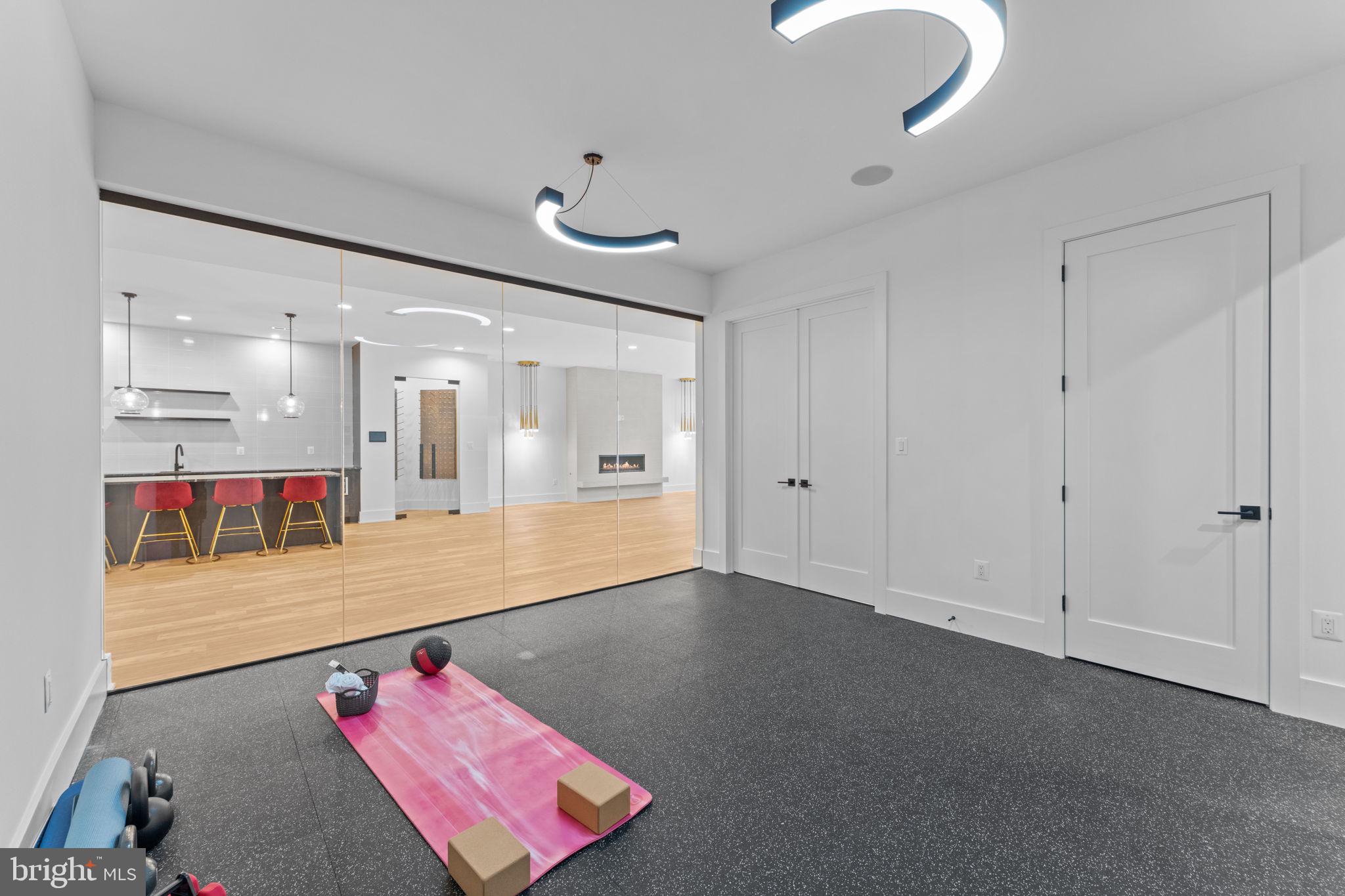 608 Walker Road Great Falls, VA 22066 - Photo 92 of 102