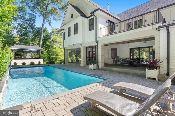 $4,100,000 | 608 Walker Road, Great Falls, VA 22066