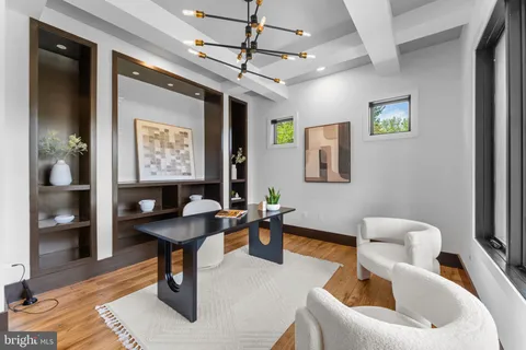 $3,900,000 | 608 Walker Road, Great Falls, VA 22066