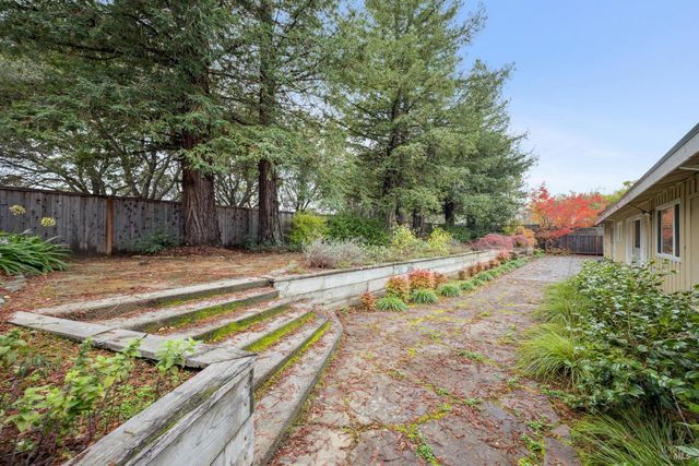 $1,599,000 | 295 Stuyvesant Drive, San Anselmo, CA 94960