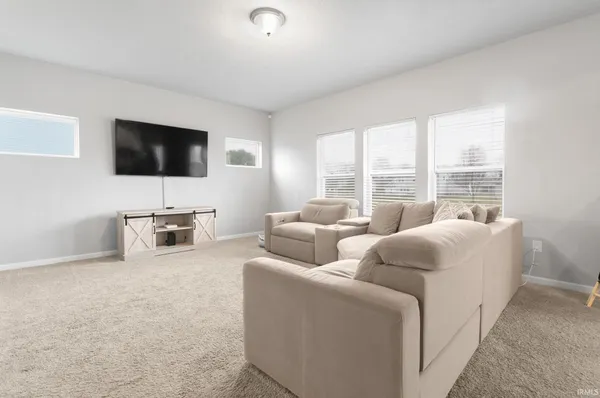 $429,900 | 28592 Golden Pond Trail, Elkhart, IN 46514