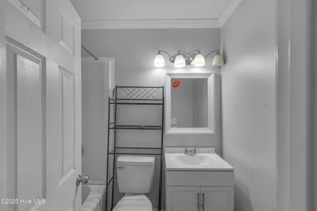 $350,000 | 126 Parkertown Road, Hubert, NC 28539