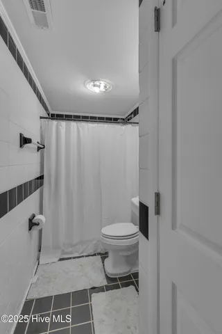 $350,000 | 126 Parkertown Road, Hubert, NC 28539