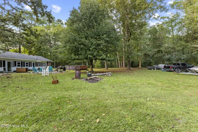 $350,000 | 126 Parkertown Road, Hubert, NC 28539