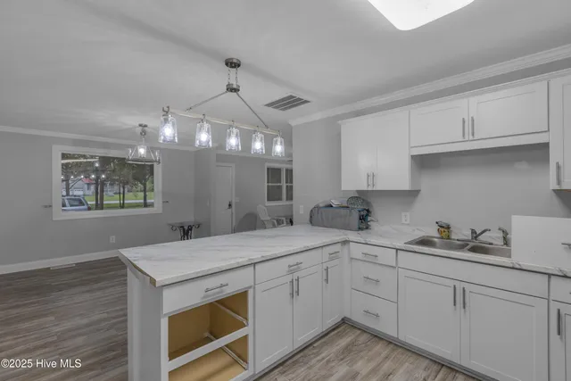 $350,000 | 126 Parkertown Road, Hubert, NC 28539